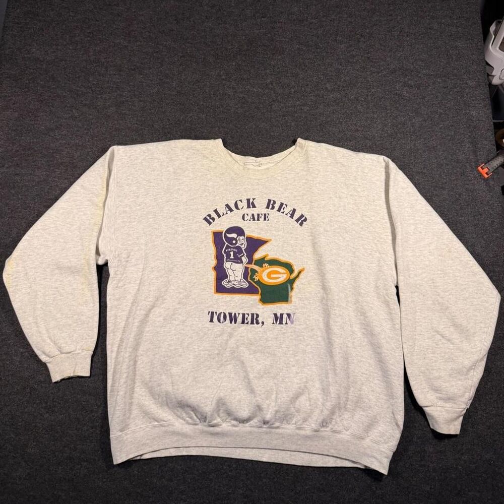 Vintage 1990s Black Bear Cafe Tower Vikings Rivalry Grey Crewneck XL